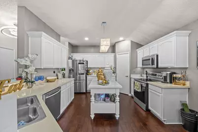 1707 W Venus Drive, Lancaster, TX 75134 - Photo 7