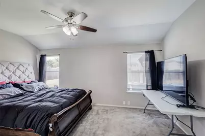 951 Zachary Drive, Arlington, TX 76002 - Photo 15