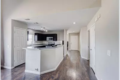 951 Zachary Drive, Arlington, TX 76002 - Photo 9