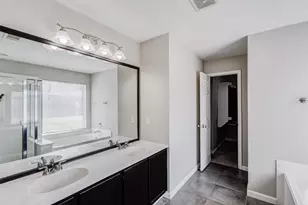 951 Zachary Dr, Arlington, TX 76002 - Photo 21