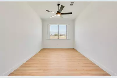 7006 Lilly Lane, Sanger, TX 76266 - Photo 17