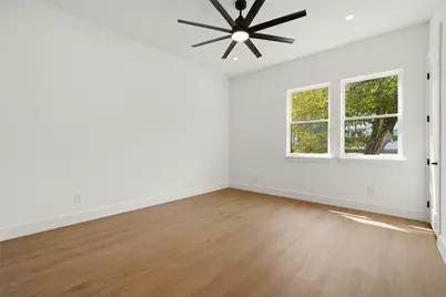 6911 Mohawk, Dallas, TX 75235 - Photo 17