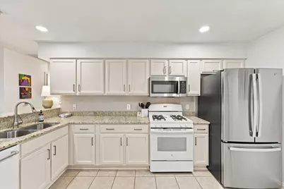 1002 Bridges Drive, Arlington, TX 76012 - Photo 19