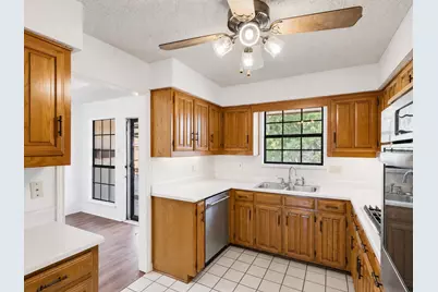 219 N Beltwoods Drive, DeSoto, TX 75115 - Photo 25