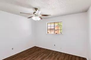 219 N Beltwoods Dr, DeSoto, TX 75115 - Photo 17