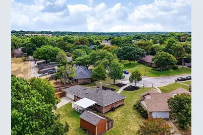 219 N Beltwoods Drive, DeSoto, TX 75115 - Photo 7