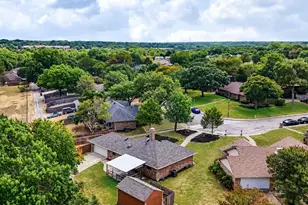 219 N Beltwoods Dr, DeSoto, TX 75115 - Photo 7