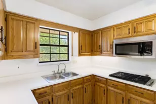 219 N Beltwoods Dr, DeSoto, TX 75115 - Photo 23