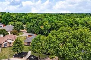 219 N Beltwoods Dr, DeSoto, TX 75115 - Photo 5