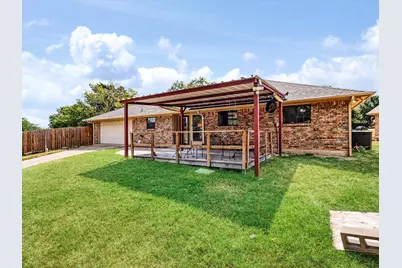 219 N Beltwoods Drive, DeSoto, TX 75115 - Photo 33