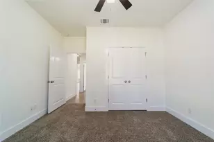3003 NW 21st St, Fort Worth, TX 76106 - Photo 7