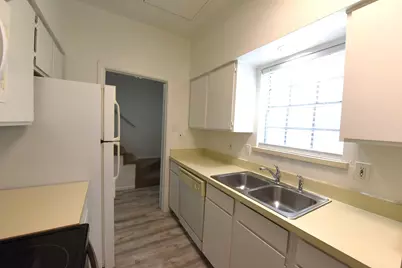 2727 Shelby Avenue #M, Dallas, TX 75219 - Photo 9