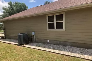 1150 Deep Water Dr, Spring Branch, TX 78070 - Photo 11
