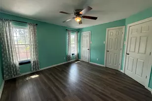 3240 Lombardy Ln, Dallas, TX 75220 - Photo 9