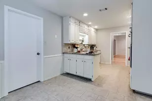 8951 Hialeah Cir N, North Richland Hills, TX 76182 - Photo 15