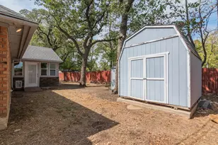 8951 Hialeah Cir N, North Richland Hills, TX 76182 - Photo 29