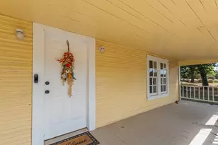 2073 Blackburn Rd, Diana, TX 75640 - Photo 3
