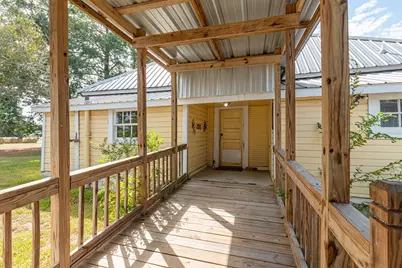 2073 Blackburn Road, Diana, TX 75640 - Photo 19