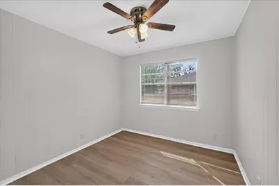 208 D Street, Whitesboro, TX 76273 - Photo 11