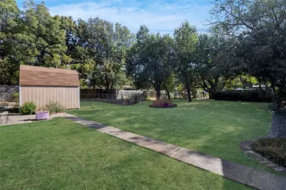 535 Thrush Avenue, Duncanville, TX 75116 - Photo 15