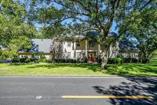 8412 Ravenswood Rd, Granbury, TX 76049 - Photo 1