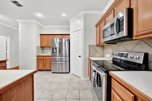 10601 Augusta Ln, Rowlett, TX 75089 - Photo 11