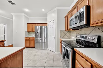 10601 Augusta Lane, Rowlett, TX 75089 - Photo 11