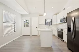 1203 S College St, McKinney, TX 75069 - Photo 5