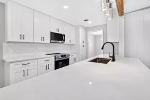 7344 Monterrey Dr, Fort Worth, TX 76112 - Photo 13