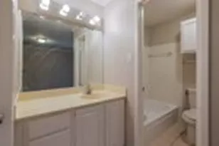 13619 Flagstone Ln, Dallas, TX 75240 - Photo 9