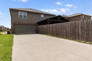 2508 Glen Hollow Dr, Lancaster, TX 75134 - Photo 27