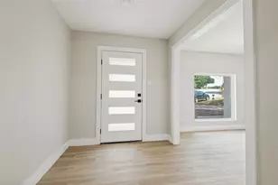 5408 Aspen Ln, Fort Worth, TX 76112 - Photo 3
