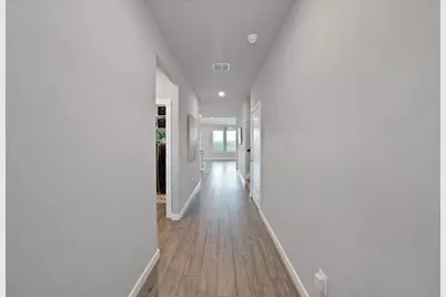 10541 Big Lagoon Drive, Fort Worth, TX 76179 - Photo 5