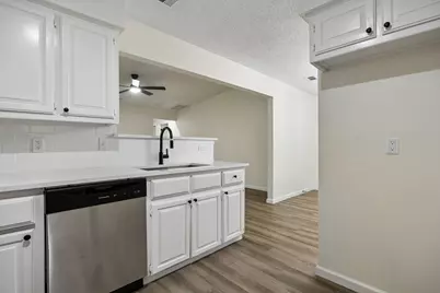 4733-4735 Berridge Lane, Dallas, TX 75227 - Photo 7