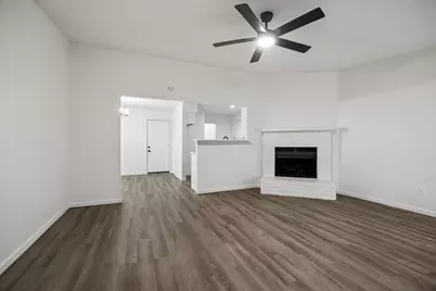 4733-4735 Berridge Lane, Dallas, TX 75227 - Photo 3