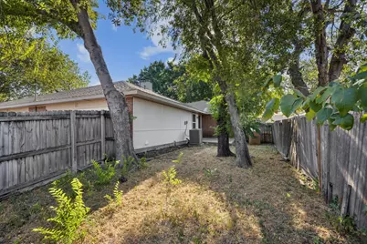4733-4735 Berridge Lane, Dallas, TX 75227 - Photo 27