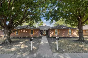 4733-4735 Berridge Ln, Dallas, TX 75227 - Photo 1