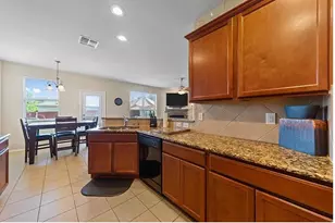 1701 Twin Hills Way, Princeton, TX 75407 - Photo 3