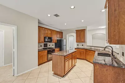 507 Moonrise Drive, Arlington, TX 76002 - Photo 9