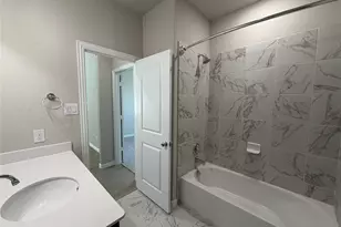 1037 Western Hls Dr, Crowley, TX 76036 - Photo 27