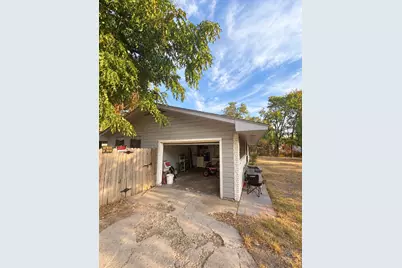 6840 Timothy Drive, Dallas, TX 75227 - Photo 5