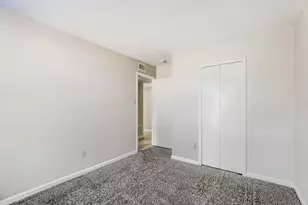 1012 Bellflower Dr, Carrollton, TX 75007 - Photo 23