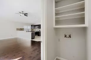 1012 Bellflower Dr, Carrollton, TX 75007 - Photo 25