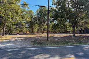310 A E Main St, Ladonia, TX 75449 - Photo 11