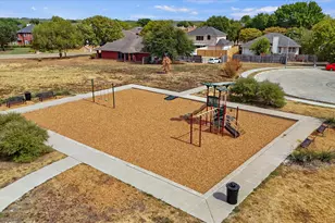 1505 Hermes Ln, Lancaster, TX 75134 - Photo 33