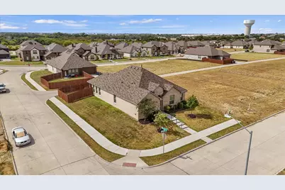 1505 Hermes Lane, Lancaster, TX 75134 - Photo 29