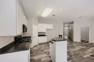 6221 Brooklynn Dr, Fort Worth, TX 76179 - Photo 11