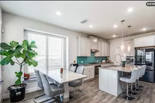 916 Azure Ln, Celina, TX 75009 - Photo 9