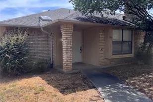 3648 Country Club Dr W, Irving, TX 75038 - Photo 11