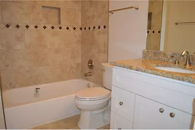 5125 Shannon Drive, The Colony, TX 75056 - Photo 7